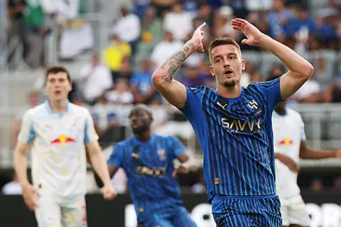 بعد تجربة الهلال.. هل يعود سافيتش إلى إيطاليا؟